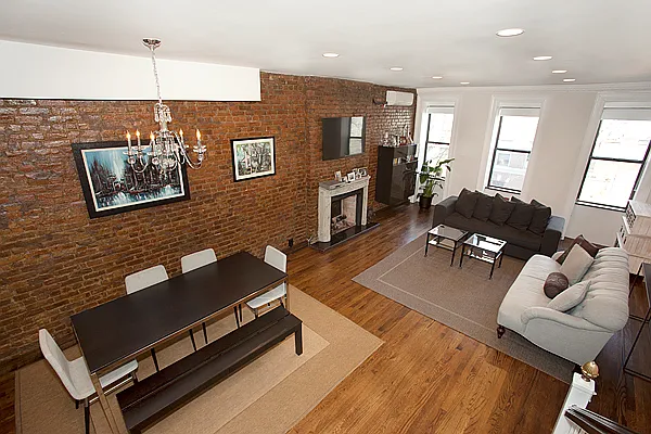 Rented by R New York | media 2