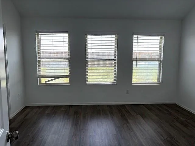 26643 Castiel Dr — Photo 10