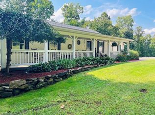 109 Guinn Rd, Washington, WV 26181