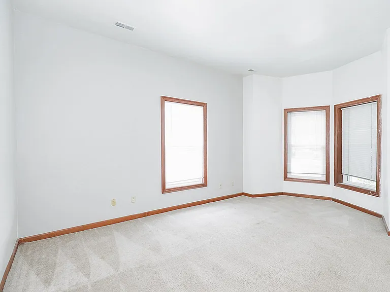 Barr Terrace Apartments — Photo 14