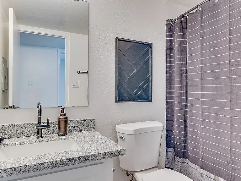 Galleria Apartments — Photo 4