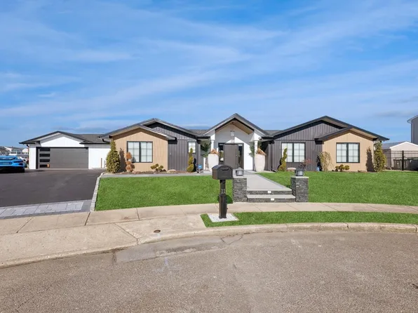 11 Harbor Court, Copiague, NY 11726