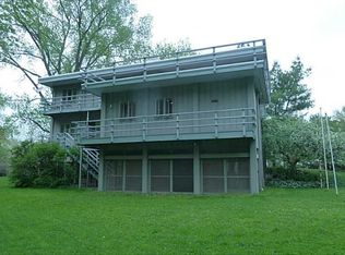 9 Parsons Ave, Iowa City, IA 52245