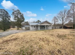 546 Pine Ridge Rd, Clinton, TN 37716