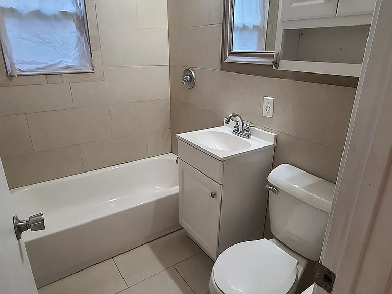 611 S 69th St — Photo 11