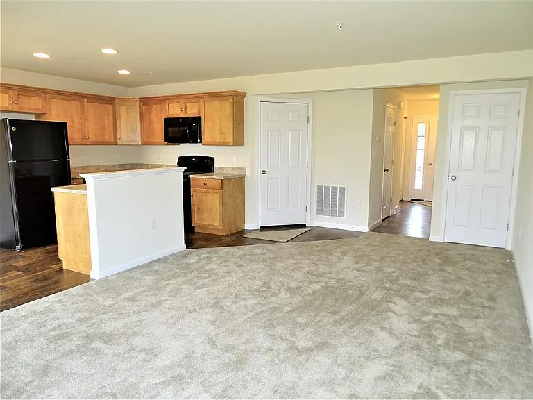 4A Granite Dr — Photo 3