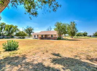 2022 Hutchings Ave, Ballinger, TX 76821