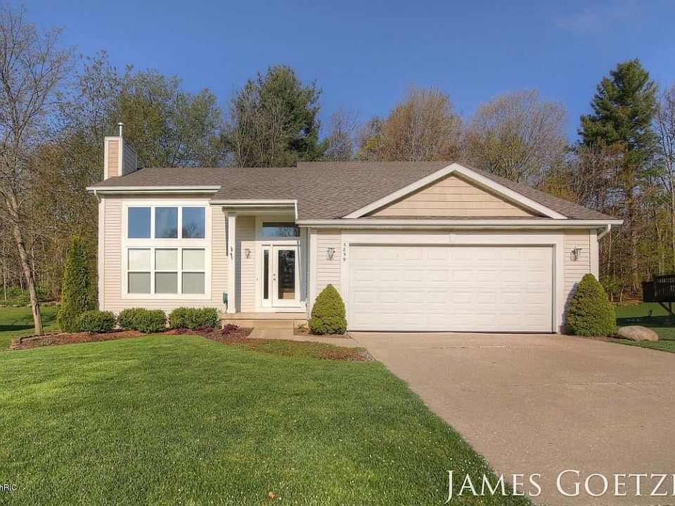 1st image of 5859 Grand Oaks Dr NE