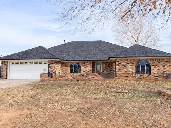 10300 Ryecroft Rd, Oklahoma City, OK 73162