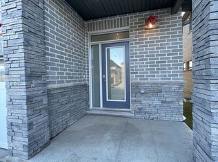 167 Forest Creek Dr, Kitchener, ON N2R 0M1