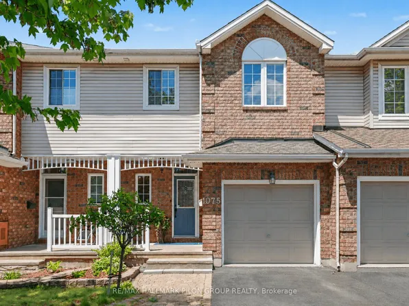 1075 Marchant Dr, Ottawa, ON K4A 4A9