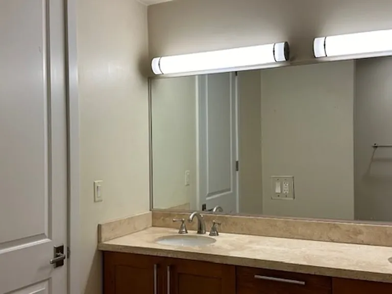 2020 Holly Dr #14 — Photo 35