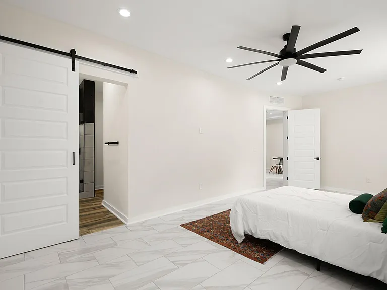 2401 Thurber Ln — Photo 14