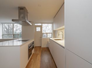 47 Riverwood Pkwy #50078B-106, Toronto, ON M8Y 4E4