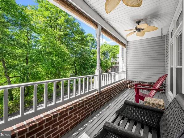 1011 Lillies Ln, Ellicott City, MD 21043