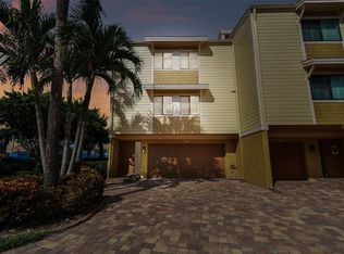 502 Sandy Hook Rd #502, Treasure Island, FL 33706