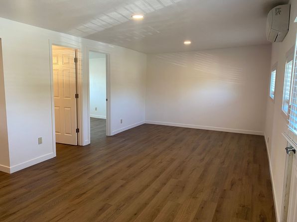 83650 N Pacific Hwy #10