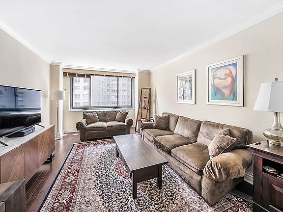 2nd image of 2025 Broadway APT 4K