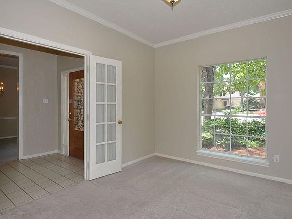 4th image of 5838 Mountain View Dr