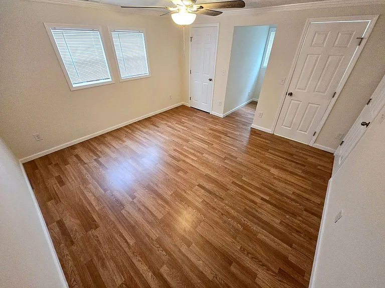 220 Teague Trl — Photo 24