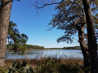 972 Becton Rd, Havelock, NC 28532