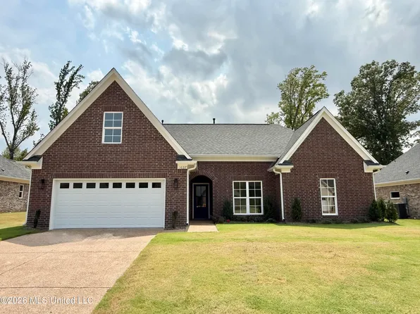 1037 Great Glen Dr, Southaven, MS 38671