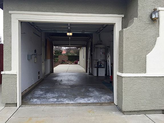 3rd image of 2864 Red Clover Way