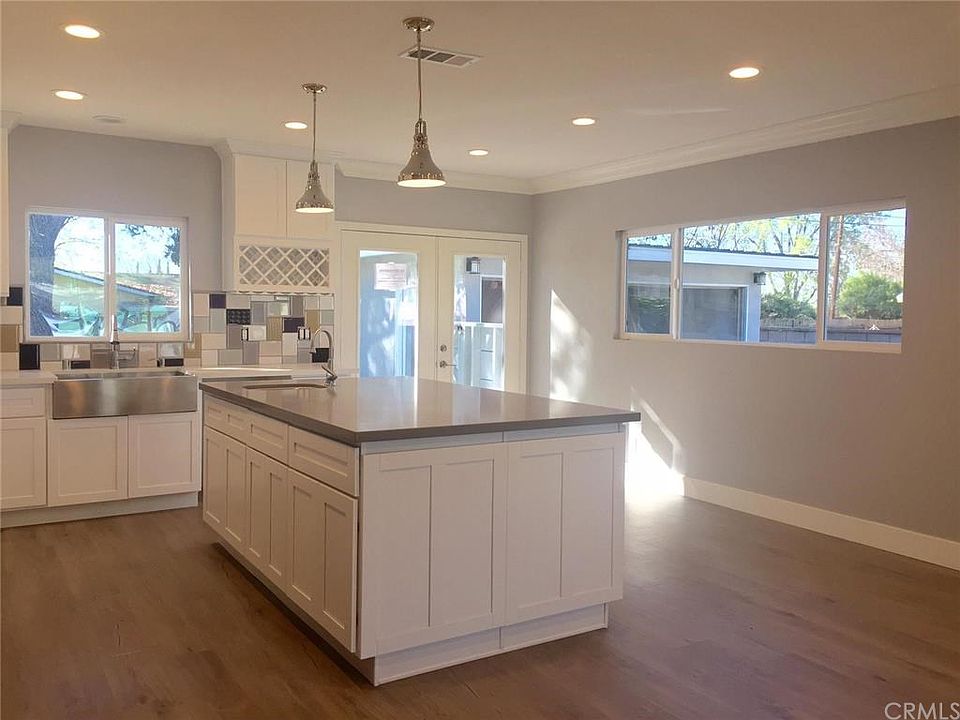 1st image of 412 Westpoint Dr