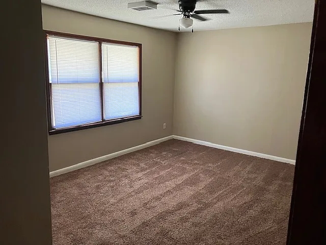 325 Maiden Ln — Photo 2