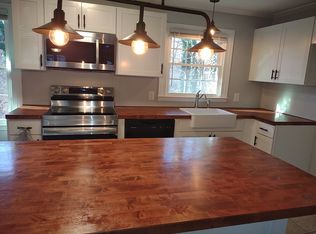 2007 Hillcrest Rd, Dallas, NC 28034