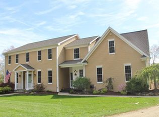 82 Hidden Hill Rd, New Hartford, CT 06057