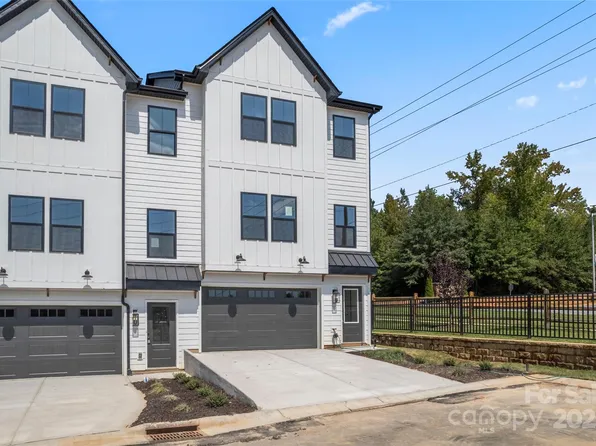 313 Yaupon Ct, Fort Mill, SC 29708