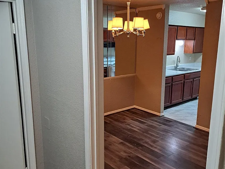 9797 Leawood Blvd #1101 — Photo 16