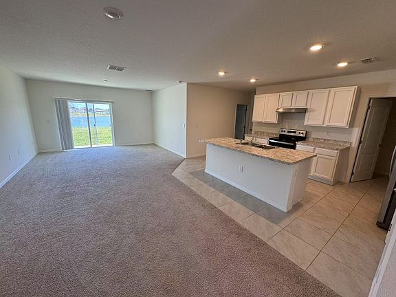 4th image of 1728 Post Oak Dr