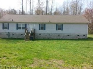 7616 Smith Haven Dr, Kernersville, NC 27284