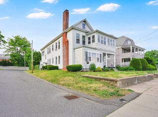 5 Seven Corser St, Holyoke, MA 01040