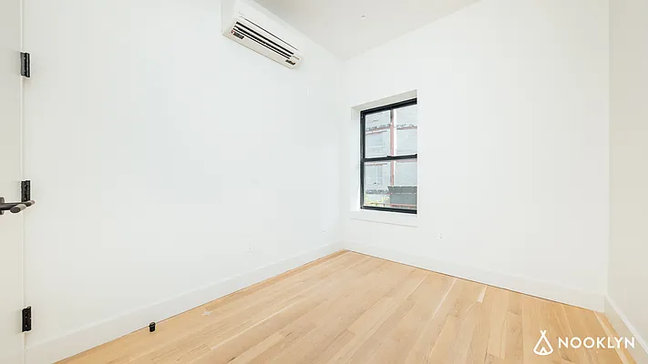 Rented by Nooklyn NYC LLC | media 6