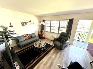 13500 SW 1st St APT 208U, Pembroke Pines, FL 33027