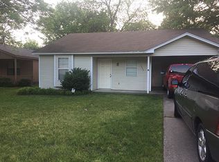 1353 Davis St, Conway, AR 72034