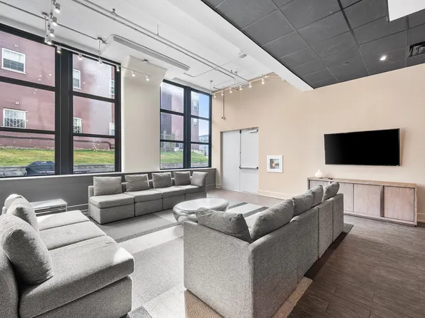 50 Dey Street image 11 of 26