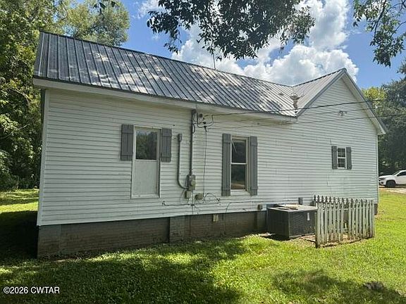 4th image of 1341 Old Jacks Creek Rd