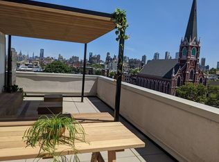 51 Woodhull St APT 4A, Brooklyn, NY 11231