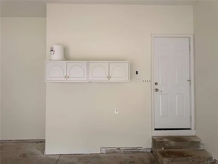 2845 White Blossom Ln — Photo 24