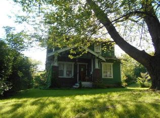 2705 Hastings Rd, Erie, PA 16506