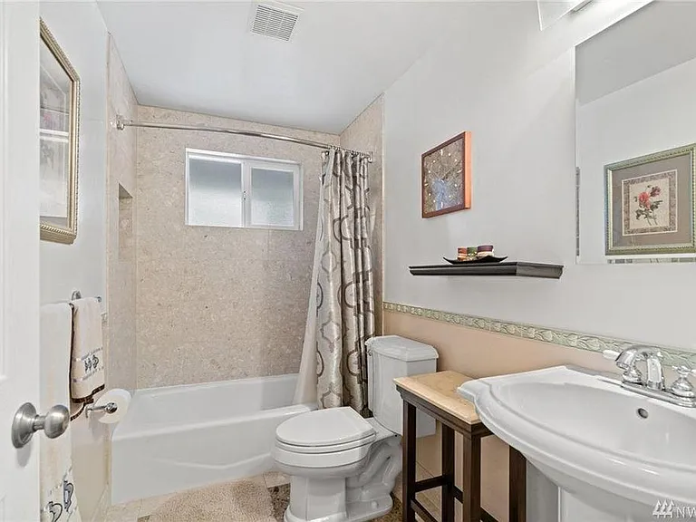 11737 NE 149th St — Photo 12