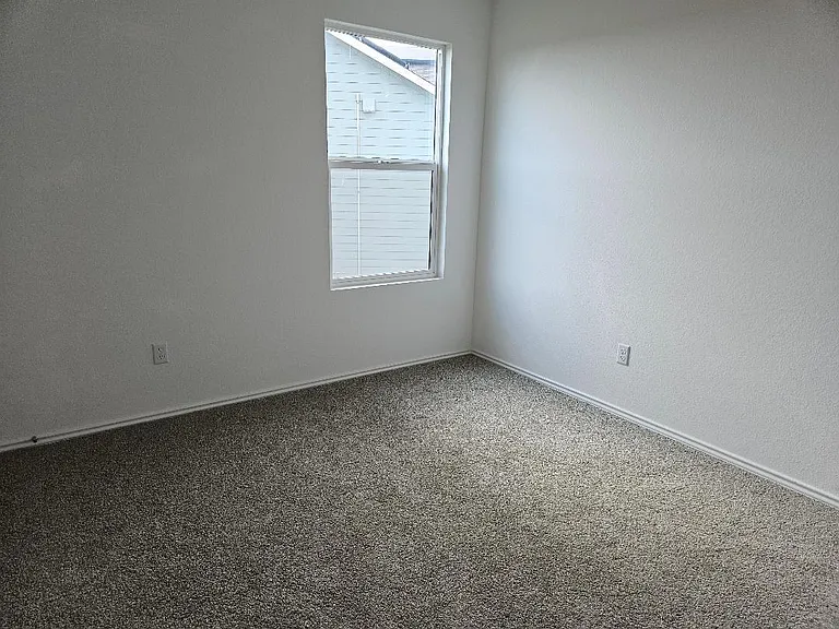 17721 Somerville Ct — Photo 10