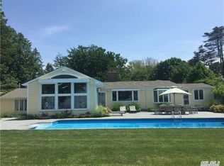 18075 Soundview Ave, Southold, NY 11971