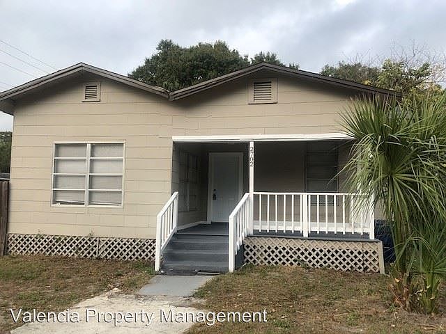 1st image of 2702 19th Ave