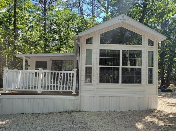 561 Corsons Tavern Rd #82, Ocean View, NJ 08230
