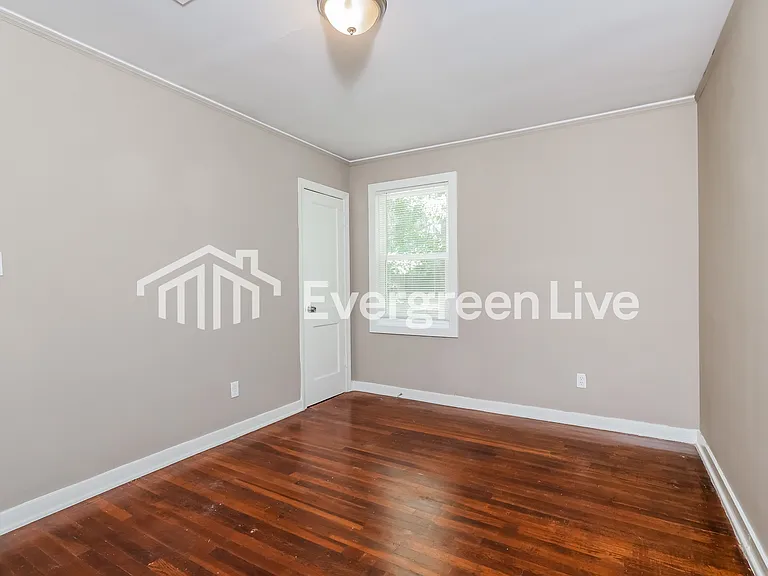 4540 Meadowridge Dr — Photo 11